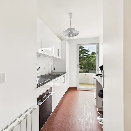 120 M De La Plage- Pour 4 - Balcon アパート La Baule