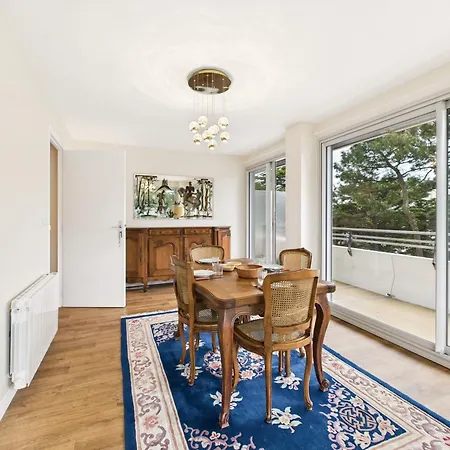 120 M De La Plage- Pour 4 - Balcon